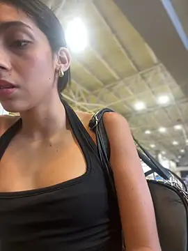 Snapshot of Ema_azel chatting on 14, 3, 2025 Ema azel online show from 14, 3, 2025