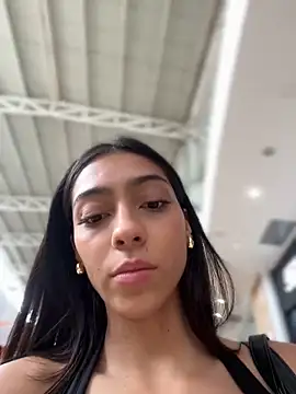 Snapshot of Ema_azel chatting on 14, 3, 2025 Ema azel online show from 14, 3, 2025