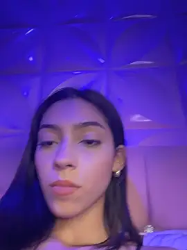 Snapshot of Ema_azel chatting on 18, 3, 2025 Ema azel online show from 18, 3, 2025