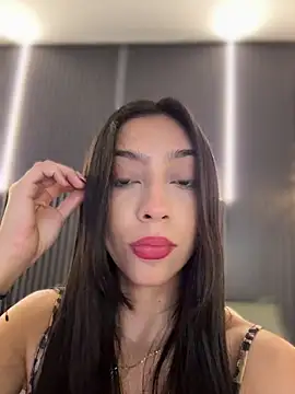 Snapshot of Ema_azel chatting on 9, 4, 2026 Ema azel online show from 9, 4, 2026