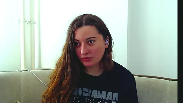 Snapshot of Helen_Adams_ chatting on 4, 12, 2024 Helen Adams online show from 4, 12, 2024