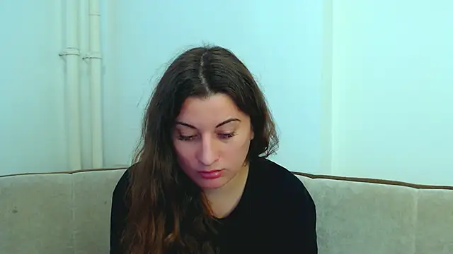 Snapshot of Helen_Adams_ chatting on 17, 12, 2024 Helen Adams online show from 17, 12, 2024