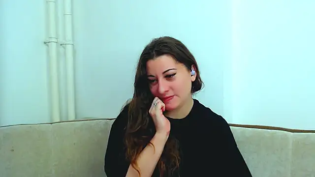 Snapshot of Helen_Adams_ chatting on 18, 12, 2024 Helen Adams online show from 18, 12, 2024