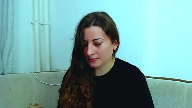 Snapshot of Helen_Adams_ chatting on 5, 1, 2025 Helen Adams online show from 5, 1, 2025