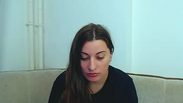 Snapshot of Helen_Adams_ chatting on 14, 1, 2025 Helen Adams online show from 14, 1, 2025