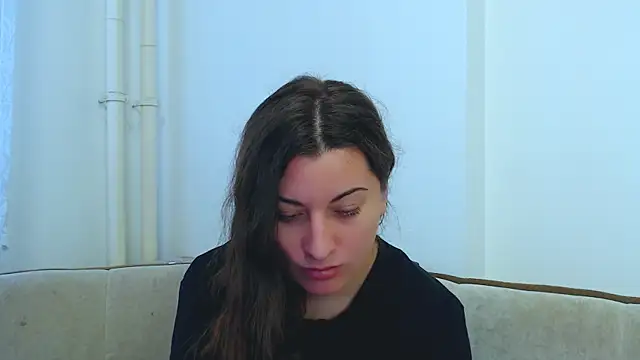 Snapshot of Helen_Adams_ chatting on 5, 3, 2025 Helen Adams online show from 5, 3, 2025