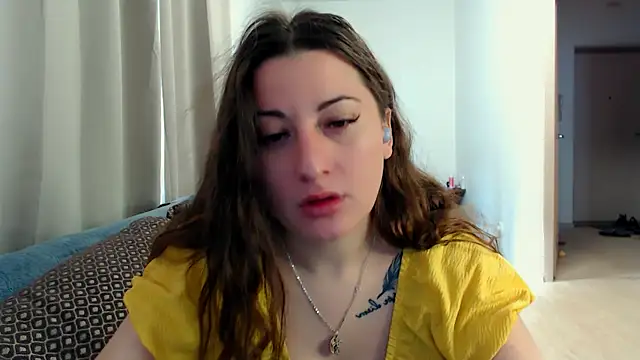 Helen Adams  online show from 7, 5, 2026