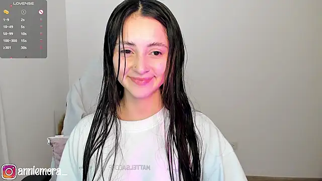 annie mora online show from 25, 2, 2025