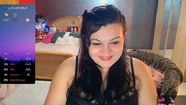 Snapshot of Ariellefoxy chatting on 8, 12, 2024 Ariellefoxy online show from 8, 12, 2024
