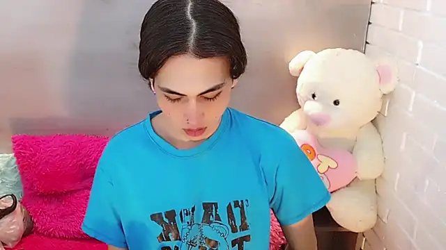 Daniela Pink  online show from 20, 9, 2025