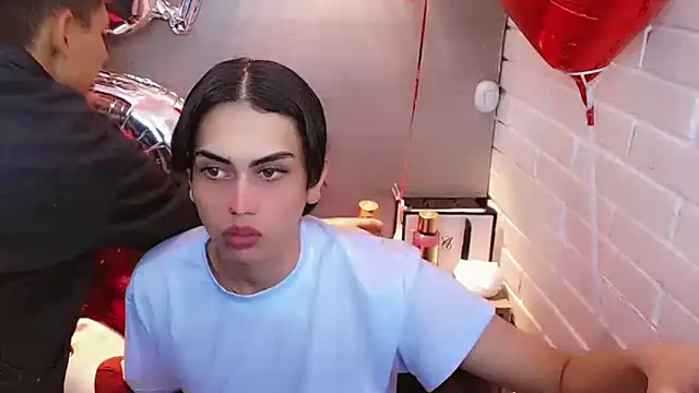 Daniela Pink  online show from 21, 10, 2025