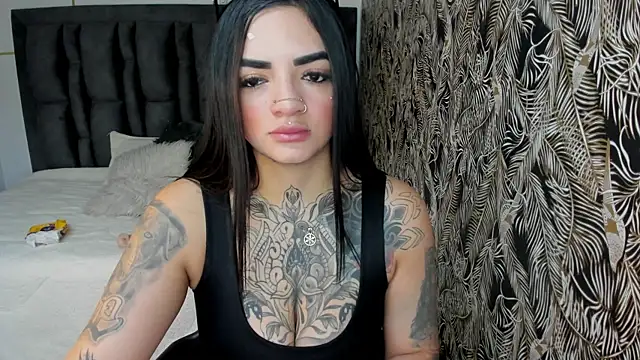 Snapshot of Anhell7_x chatting on 4, 11, 2025 Anhell7 x online show from 4, 11, 2025