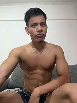 Snapshot of bbchocolate27 chatting on 8, 4, 2026 bbchocolate27 online show from 8, 4, 2026