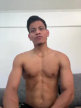 Snapshot of bbchocolate27 chatting on 12, 4, 2026 bbchocolate27 online show from 12, 4, 2026