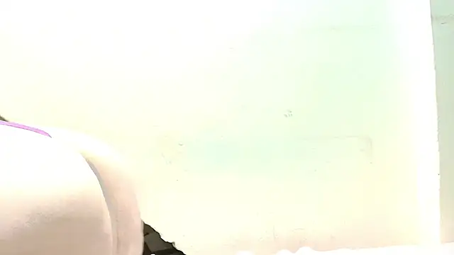 Snapshot of Zoe_Curvy chatting on 27, 4, 2026 Zoe Curvy online show from 27, 4, 2026