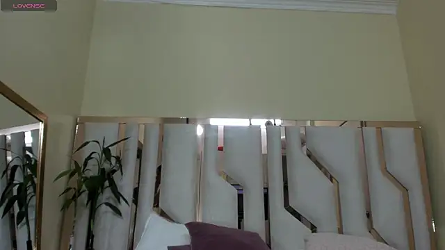 TifanyChill online show from 27, 1, 2025