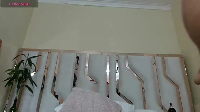 TifanyChill online show from 29, 1, 2025