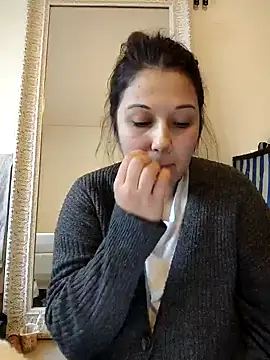 Snapshot of minette-sexy chatting on 25, 12, 2024 minette-sexy online show from 25, 12, 2024