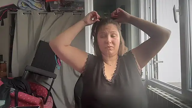 minette-sexy online show from 7, 11, 2025