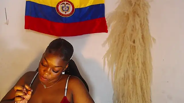 Snapshot of keilysofia chatting on 8, 9, 2025 keilysofia online show from 8, 9, 2025