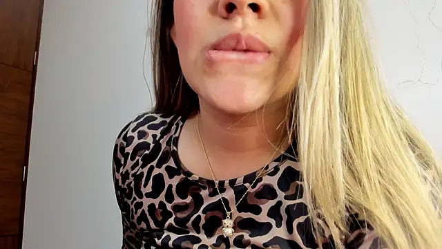 eleecttraa 12 online show from 18, 2, 2025