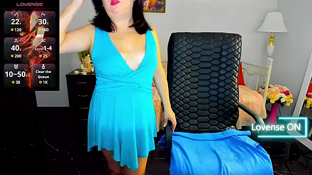 Julia Dean online show from 31, 1, 2025