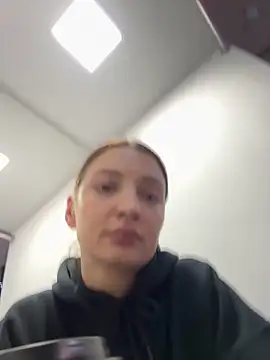 Snapshot of BabeRainbow chatting on 7, 1, 2025 BabeRainbow online show from 7, 1, 2025