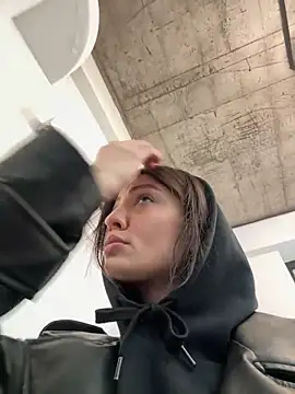 Snapshot of BabeRainbow chatting on 10, 1, 2025 BabeRainbow online show from 10, 1, 2025