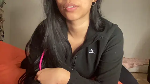 Dulce latingirl online show from 16, 3, 2025