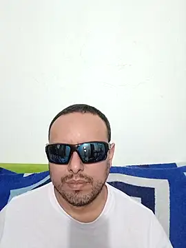 Snapshot of ElSunEagle chatting on 20, 3, 2026 ElSunEagle online show from 20, 3, 2026