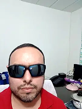 Snapshot of ElSunEagle chatting on 22, 3, 2026 ElSunEagle online show from 22, 3, 2026