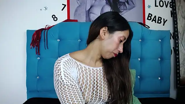 sweet skylove  online show from 22, 12, 2025