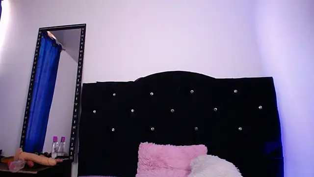 Snapshot of sweet_skylove_ chatting on 12, 2, 2026 sweet skylove online show from 12, 2, 2026