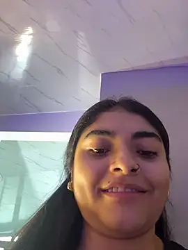 Snapshot of GiselOrtiz chatting on 5, 3, 2026 GiselOrtiz online show from 5, 3, 2026