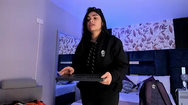 Snapshot of GiselOrtiz chatting on 26, 3, 2026 GiselOrtiz online show from 26, 3, 2026