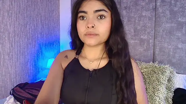 Snapshot of GiselOrtiz chatting on 1, 4, 2026 GiselOrtiz online show from 1, 4, 2026