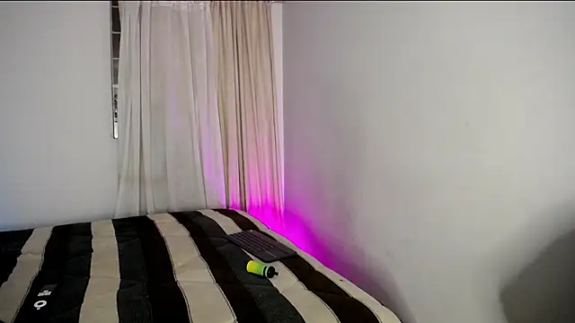 Pinkandyellowpokemon online show from 24, 2, 2025