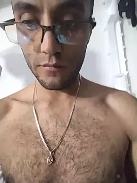 Snapshot of Danielitohot23cm chatting on 25, 11, 2025 Danielitohot23cm online show from 25, 11, 2025