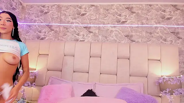 ZendayaGrey online show from 13, 2, 2025