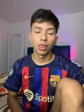 Leonarrrd 01 online show from 20, 12, 2024