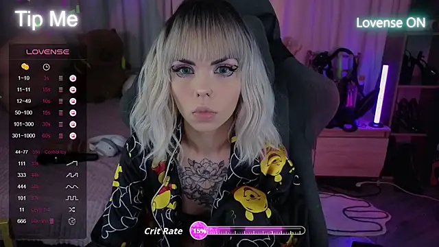 Snapshot of Kerry_Kirk chatting on 27, 9, 2025 Kerry Kirk online show from 27, 9, 2025