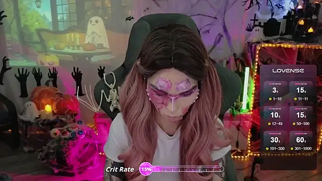 Snapshot of Kerry_Kirk chatting on 29, 10, 2025 Kerry Kirk online show from 29, 10, 2025