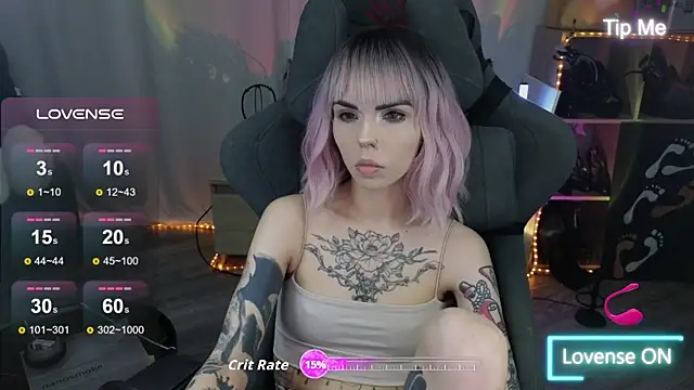 Snapshot of Kerry_Kirk chatting on 24, 11, 2025 Kerry Kirk online show from 24, 11, 2025