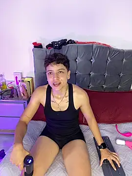 Snapshot of Antonella_Cruz02 chatting on 21, 5, 2026 Antonella Cruz02 online show from 21, 5, 2026