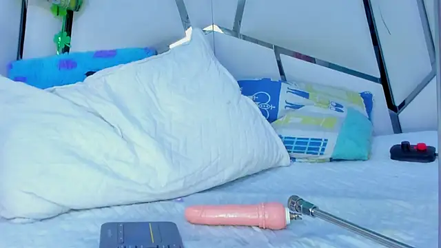 Snapshot of _aurora18_ chatting on 21, 3, 2025 aurora18 online show from 21, 3, 2025