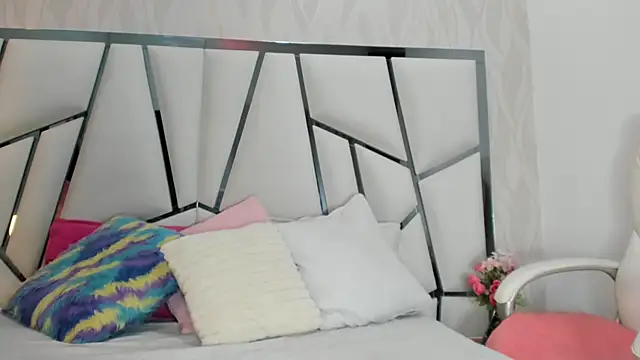  aurora18  online show from 14, 1, 2026