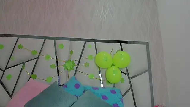 Snapshot of _aurora18_ chatting on 15, 3, 2026 aurora18 online show from 15, 3, 2026