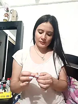 Zoe Clark  online show from 14, 1, 2025