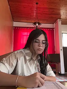 CamilaSofiia online show from 2, 3, 2026