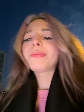 LoraaDoll online show from 5, 12, 2025